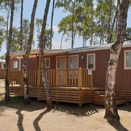 Mobil Homes Xxl2 4 Chambres - Camping Le Ranch Des Volcans Châtel-Guyon Zewnętrze zdjęcie