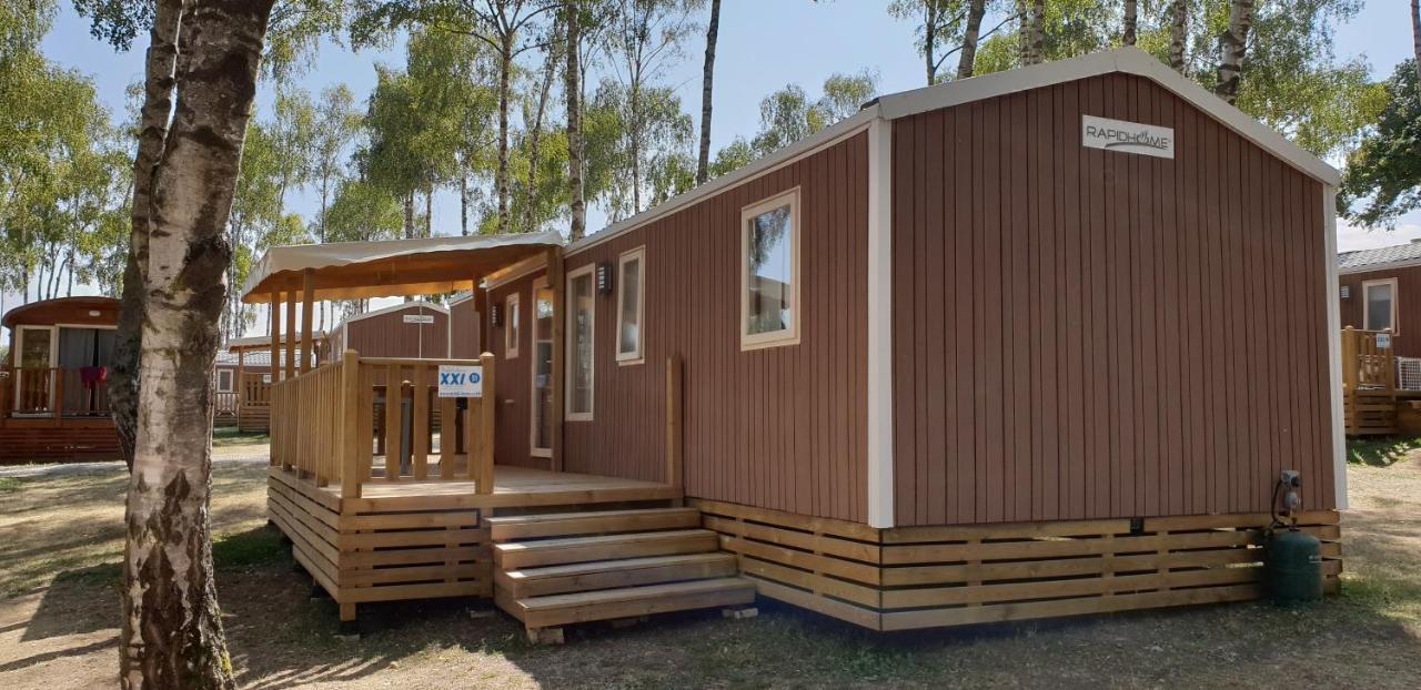 Mobil Homes Xxl2 4 Chambres - Camping Le Ranch Des Volcans Châtel-Guyon Zewnętrze zdjęcie